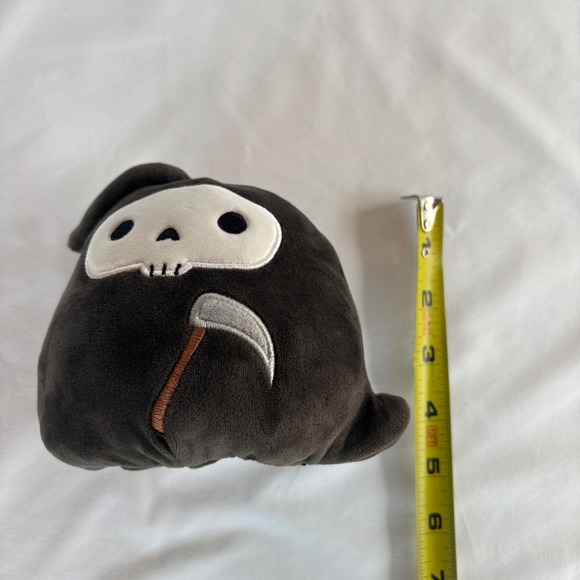 Squishable Skeleton Grim Reaper Plush Halloween Spooky Soft Toy Black 5 inch - Picture 6 of 6